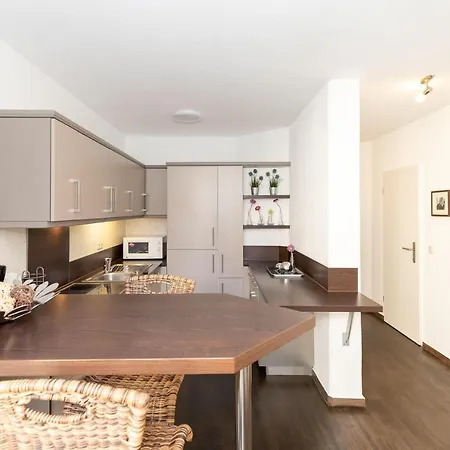 Strandstraße 43 - Wohnung 12 / 149 *
